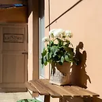 Ampio A Due Passi Dal Centro Storico