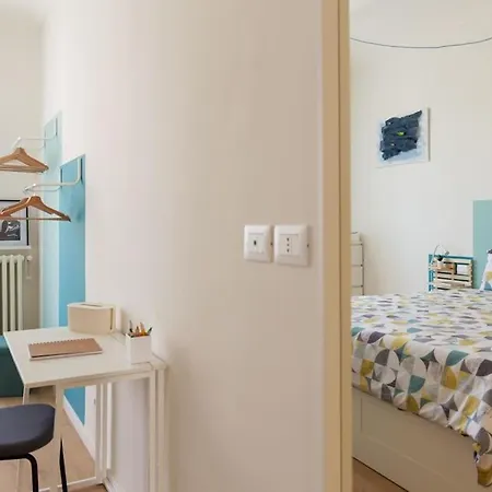 Ampio A Due Passi Dal Centro Storico Отель