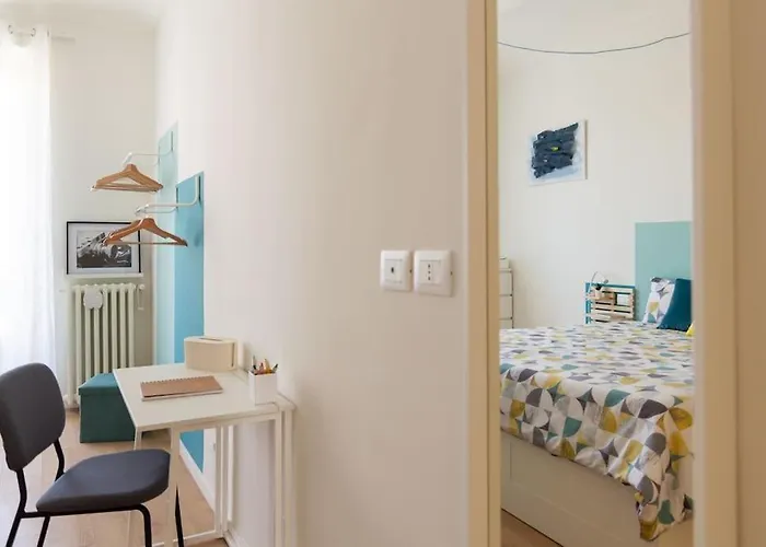 Ampio A Due Passi Dal Centro Storico Otel