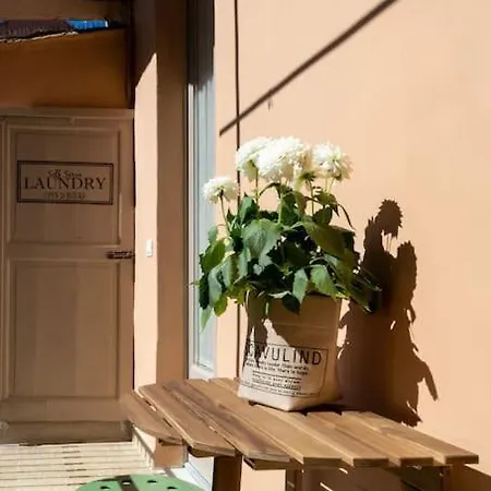 Ampio A Due Passi Dal Centro Storico