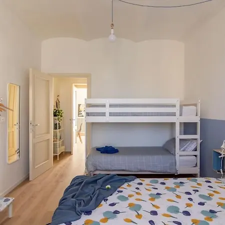 Ampio A Due Passi Dal Centro Storico 호텔